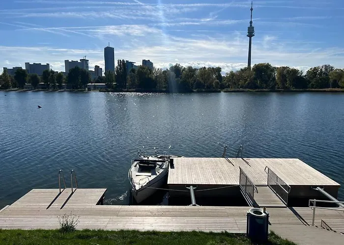 Modern Gardenia_gartenwohnung Alte Donau * Відень